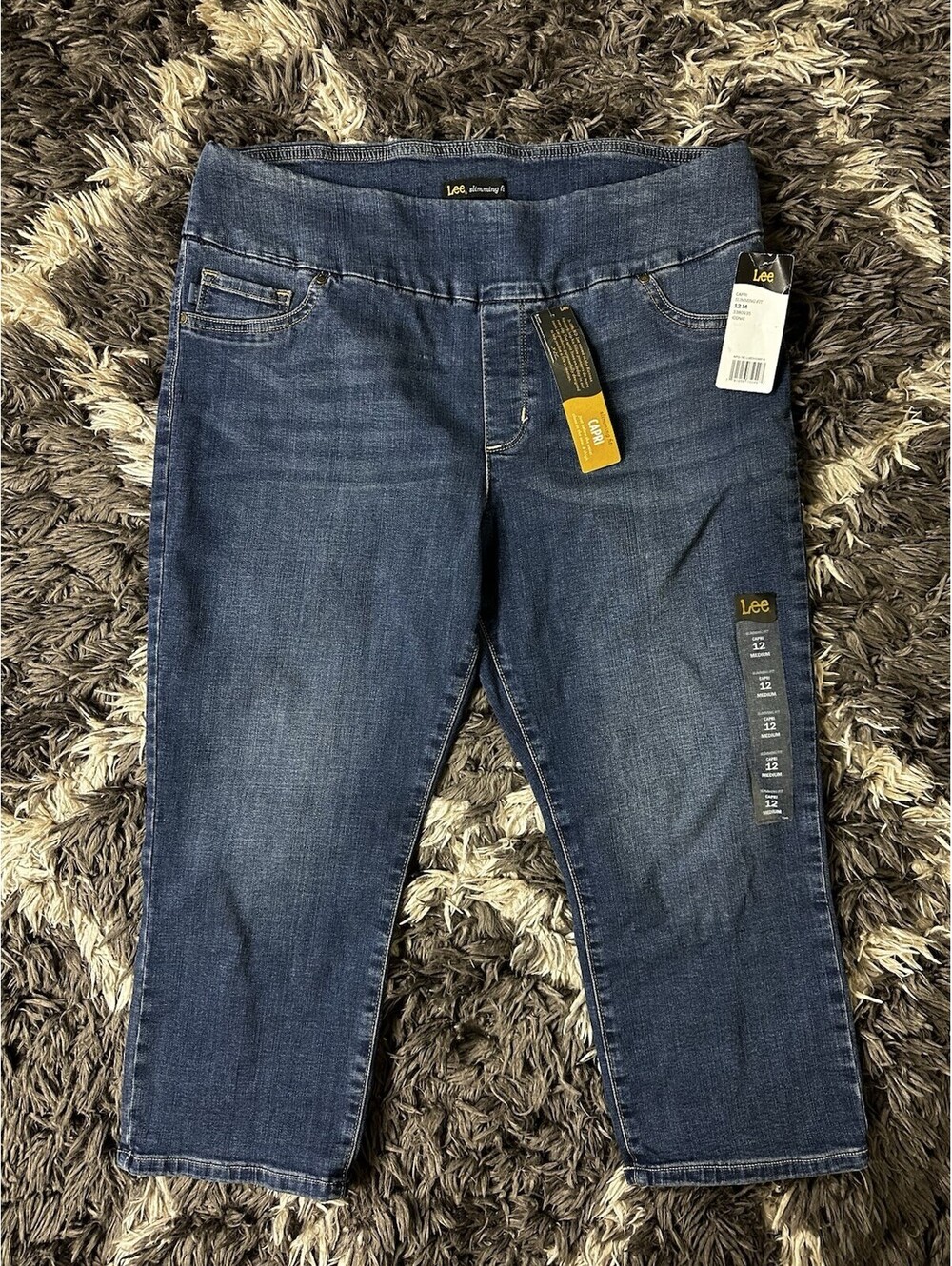 NWT Lee Slimming Fit Capri Jeans Pull On Stretch Dark Wash Denim Women 12 Medium